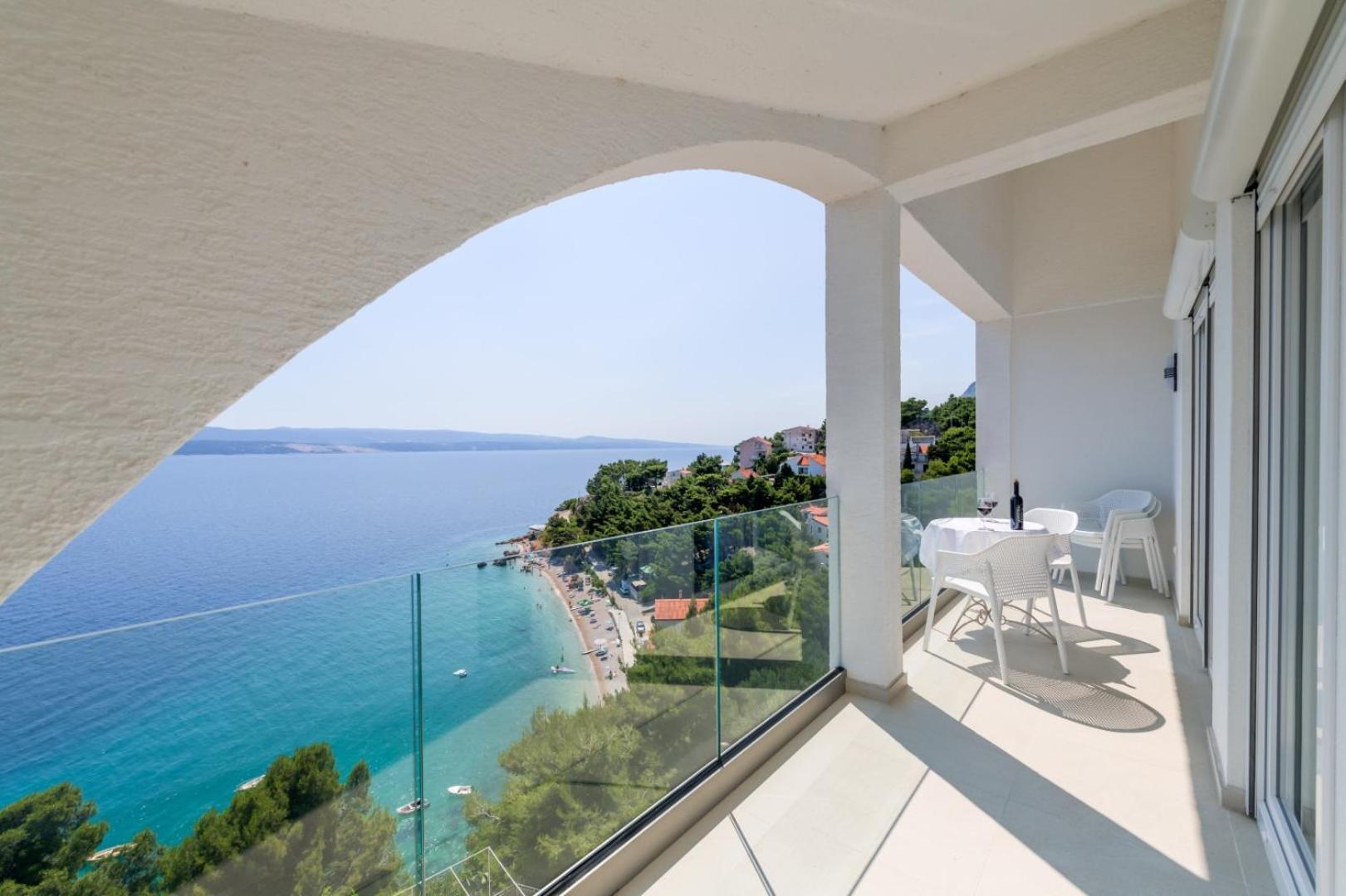 Deluxe Seaview Villa Kennedy III Mimice Exterior photo